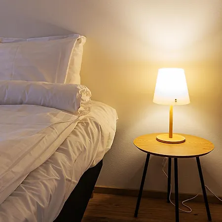 Brand New 2bdr With Private Sauna 罗瓦涅米