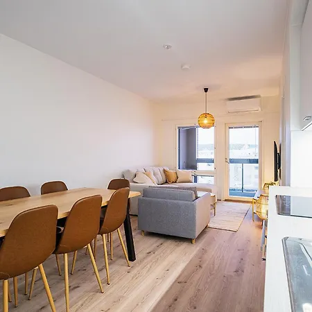 Brand New 2bdr With Private Sauna