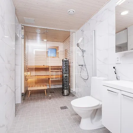 Brand New 2bdr With Private Sauna דירה *
