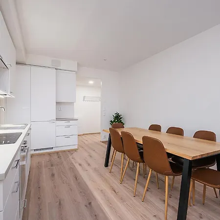 Brand New 2bdr With Private Sauna * 罗瓦涅米