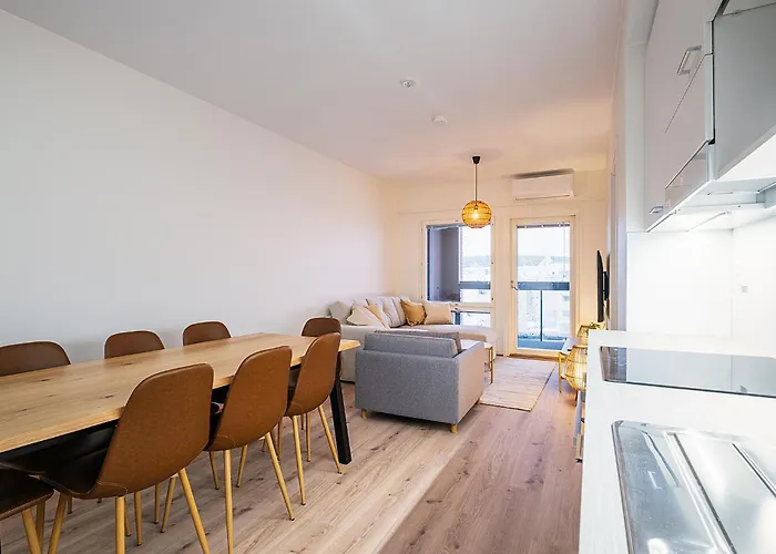 Brand New 2bdr With Private Sauna