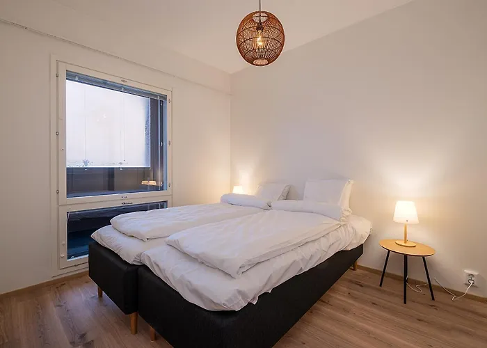 Brand New 2bdr With Private Sauna *